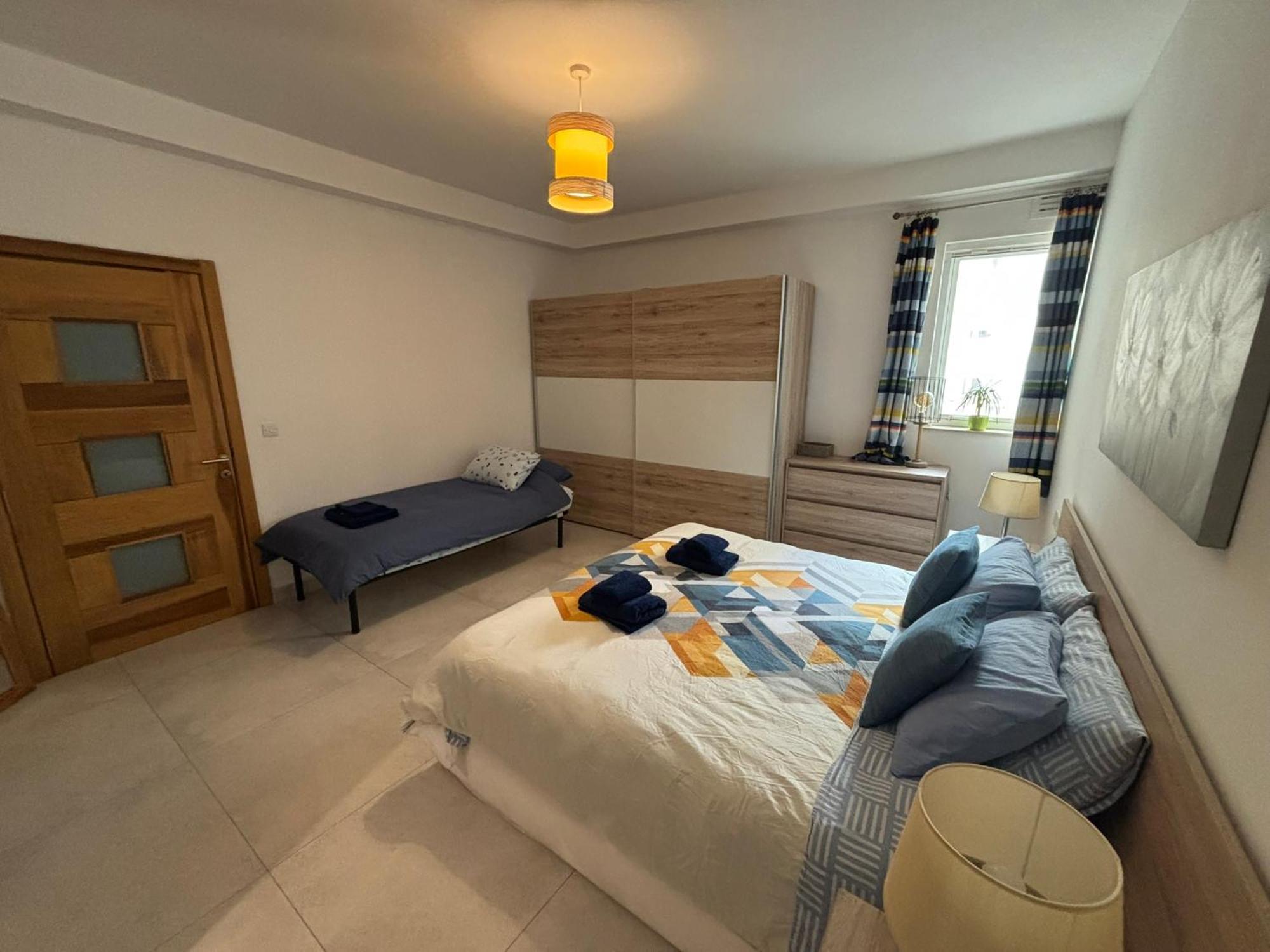 The Luxurious Seafront * Sliema