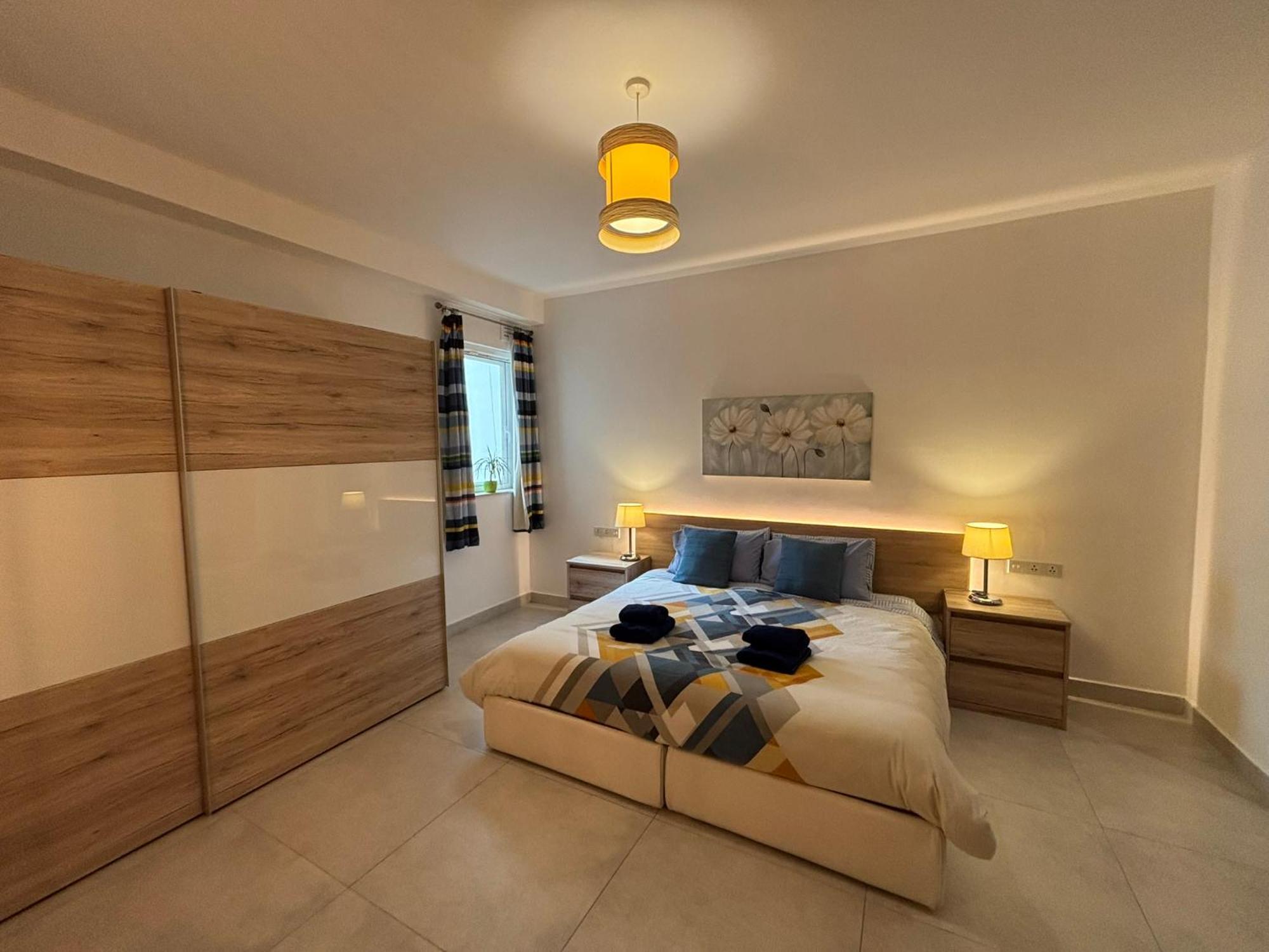The Luxurious Seafront * Sliema