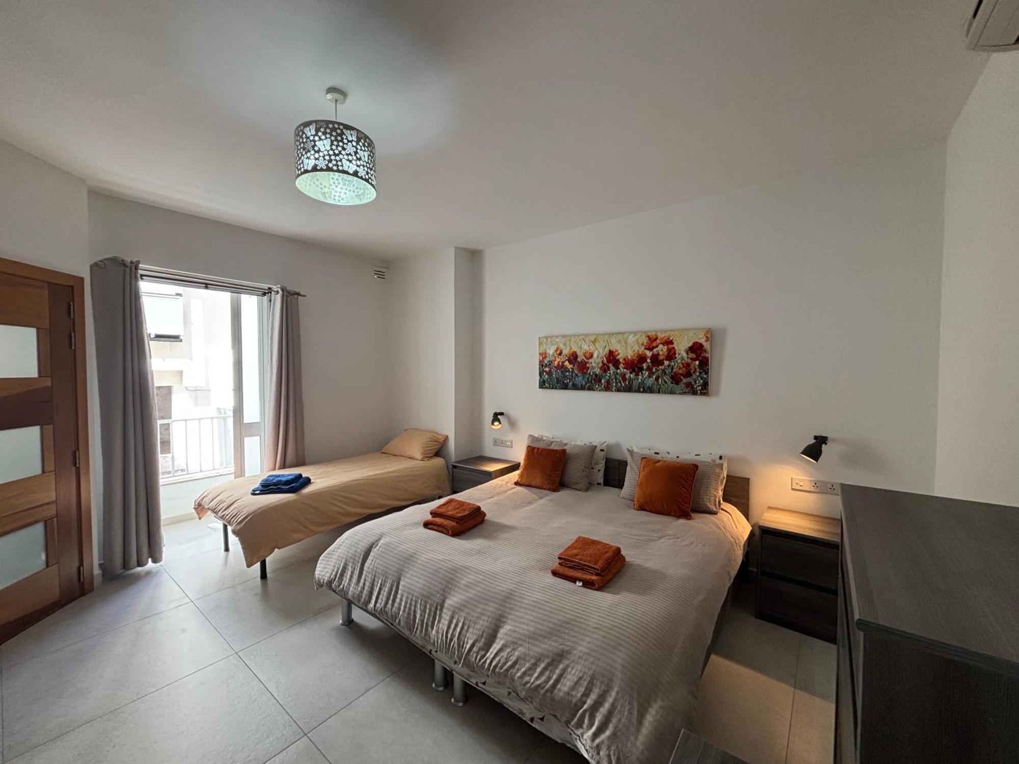 Apartment The Luxurious Seafront *